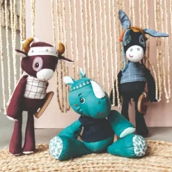 Best Muziekknuffel Marius de Neushoorn Marius